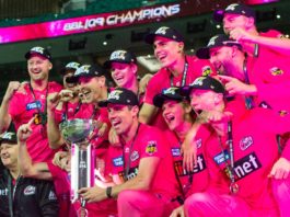 Sydney Sixers squad after winning BBL09