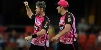 Sydney Sixers: Limited edition playing shirt auction