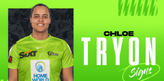 Sydney Thunder: Chloe Tryon Signs