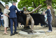 Cricket Australia congratulates Belinda Clark on Sculpture Honour