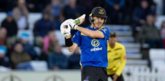 Sussex Cricket: Daniel Hughes re-signs for 2025