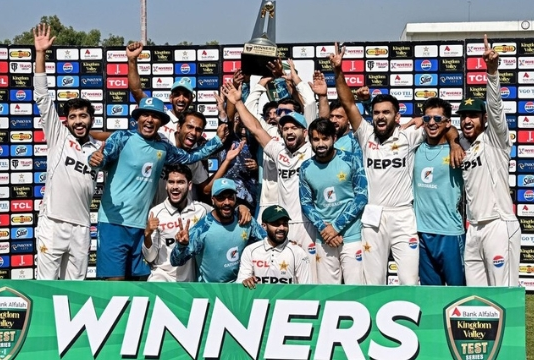 Pakistan President and Prime Minister congratulate team on test series win