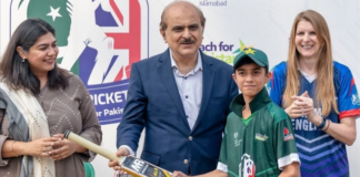 UK High Commissioner to Pakistan organizes special match with Pakistan players and Barmy Army