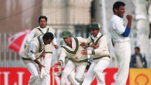 Pakistan Team at Rawalpindi Stadium in 1997