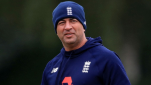 Adam Hollioake Head Coach