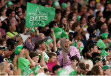 Crowd Cheering in BBL Game