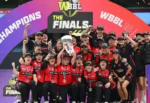 Melbourne-Renegades-WBBL10-Champions