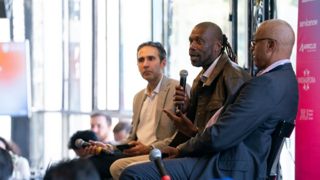 Zee Zaidi with legendary cricketers participating in a panel discussion at the Cricket Impact Lunch 2025, focusing on cricket’s influence on global culture and leadership.